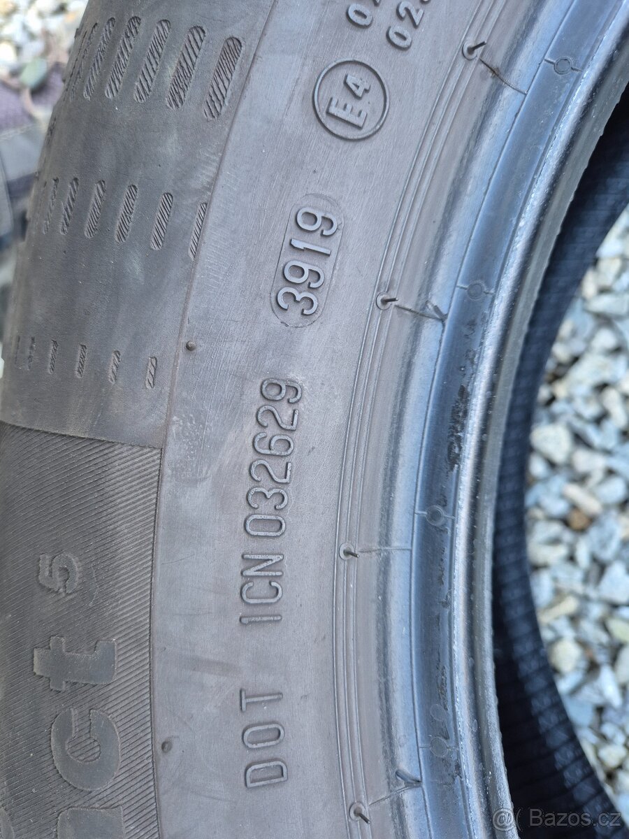 Letní pneu Continental 235/55 R17 - 9