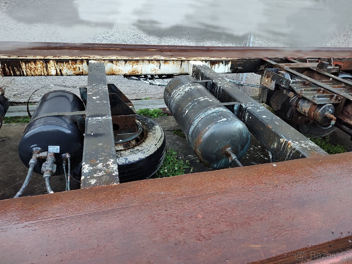 Podval plato kontejnerový nosič HKM - 9