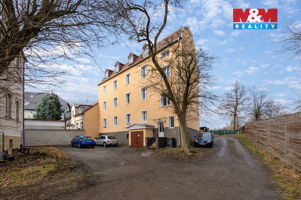 Prodej bytu 2+1, 61 m², Karlovy Vary, ul. Nejdecká - 9