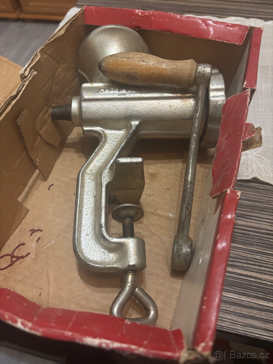 Zachovali mlýnek porkert vel.8 - 9