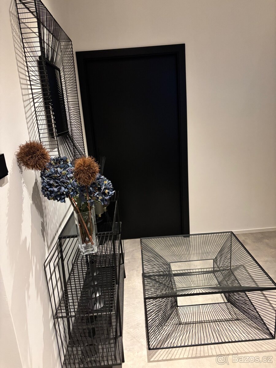 Set-stoleček-zrcadlo-komoda-KARE - 9