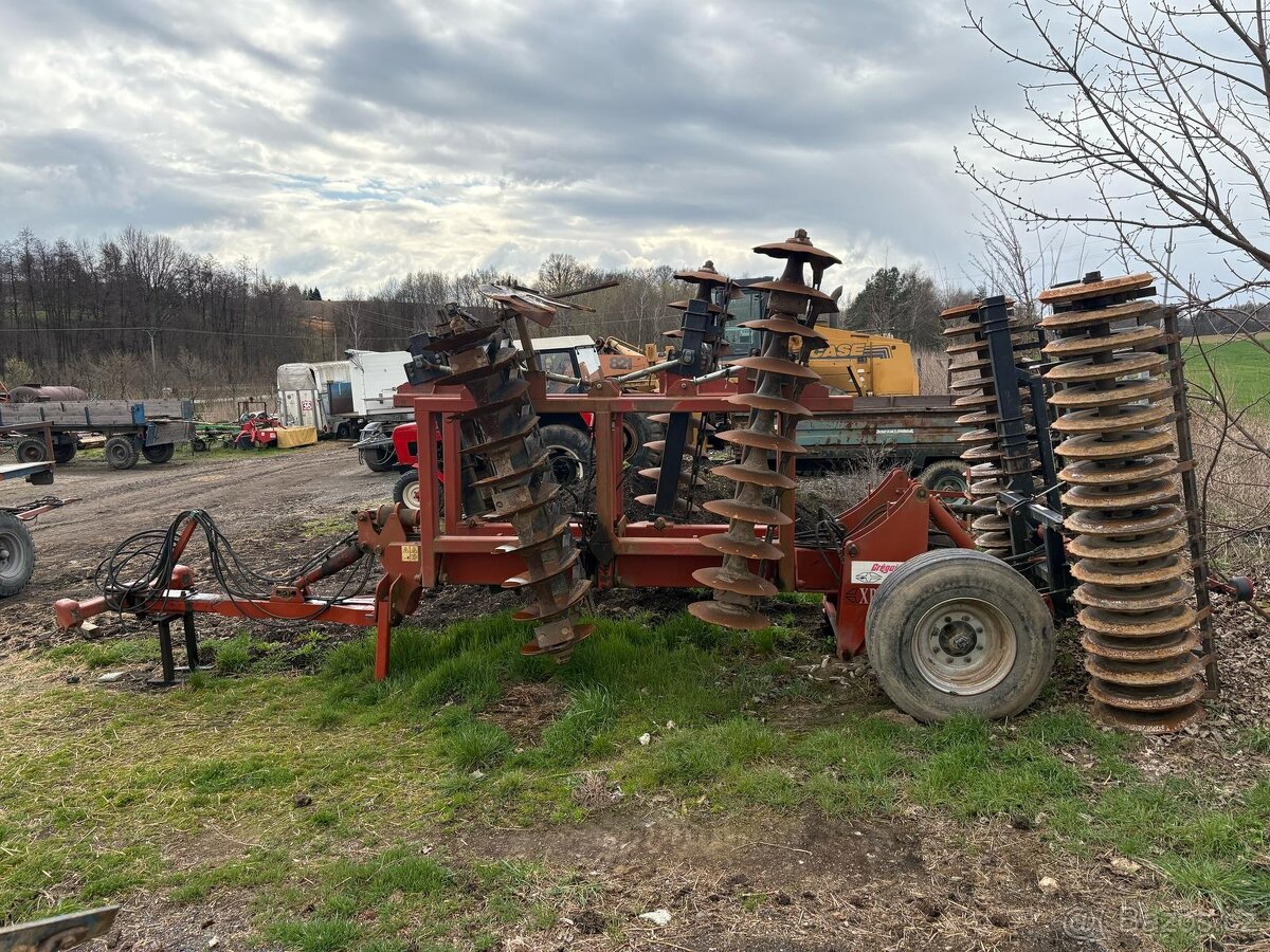 Diskový podmítač Gregoire Besson xrvp 5 m záběr - 9