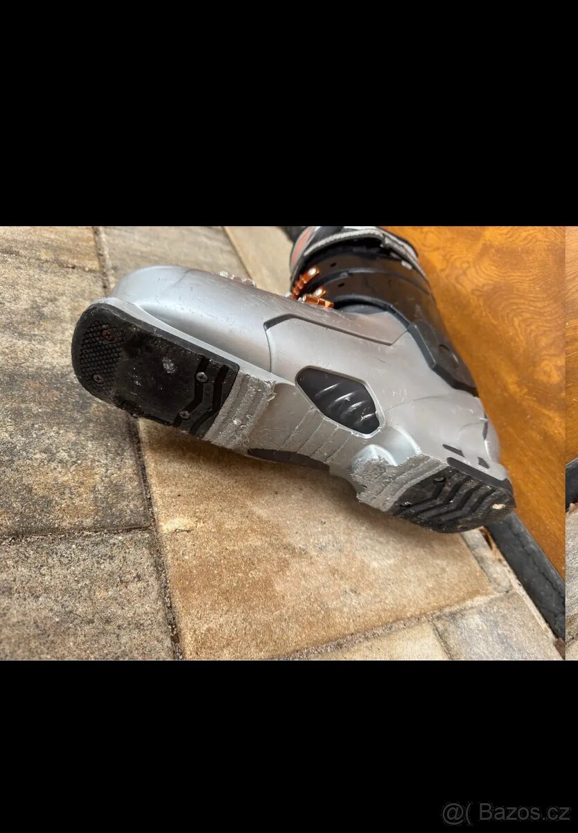 Sjezdové lyže Völkl + přeskáče a hůlky - 9