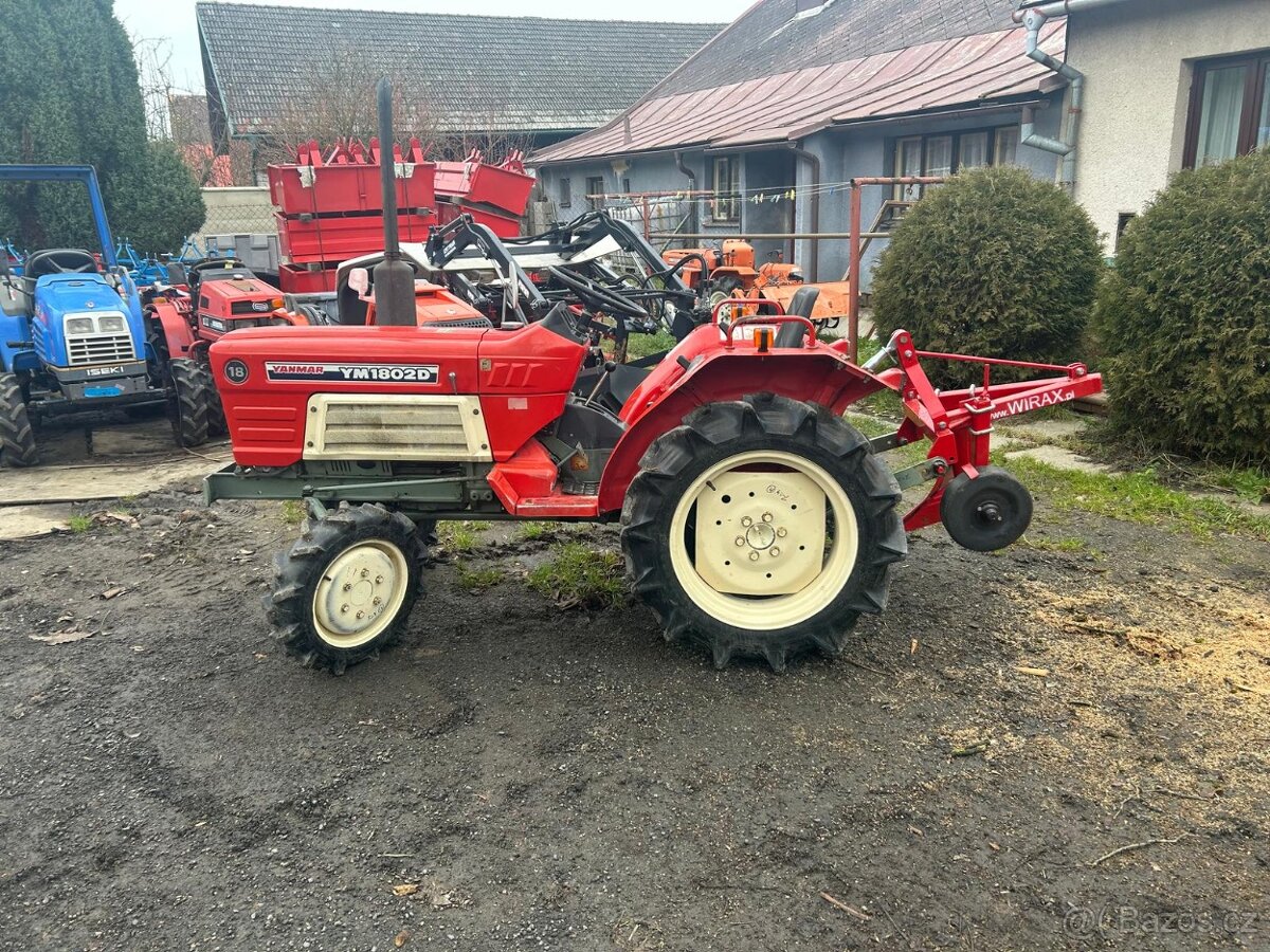 Malotraktor Yanmar + jednoradličný pluh - 9