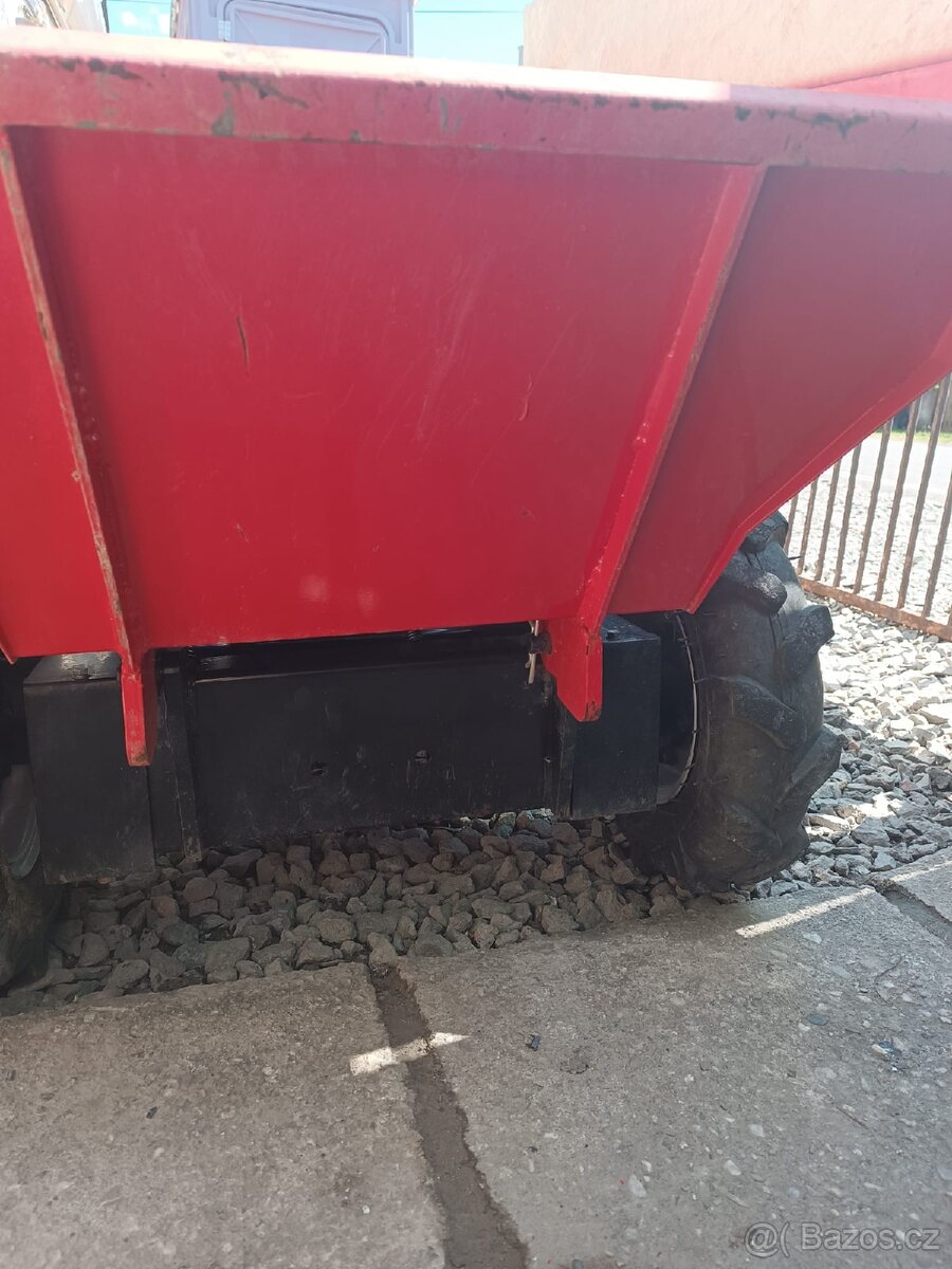 Mini Transportér HECHT - 9