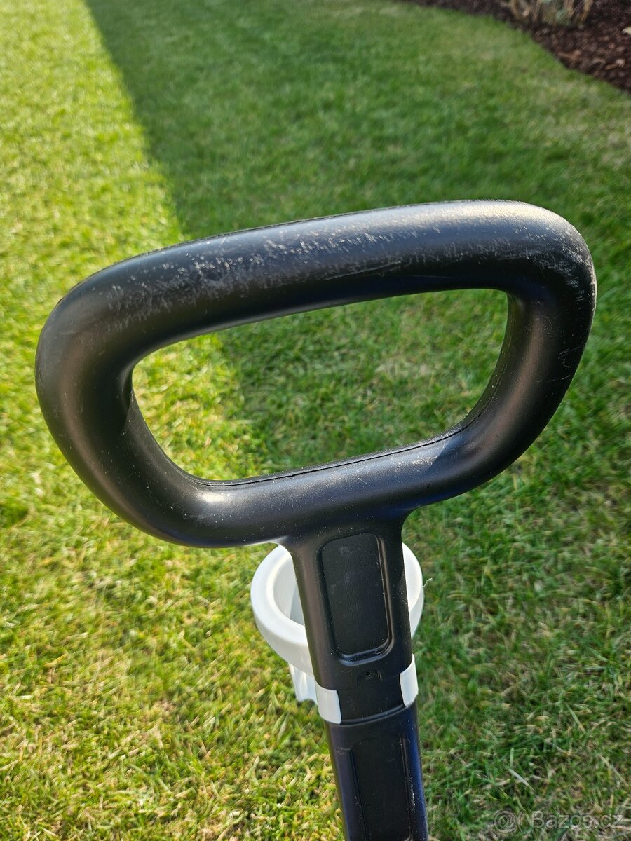 Odrážedlo Mercedes - 9