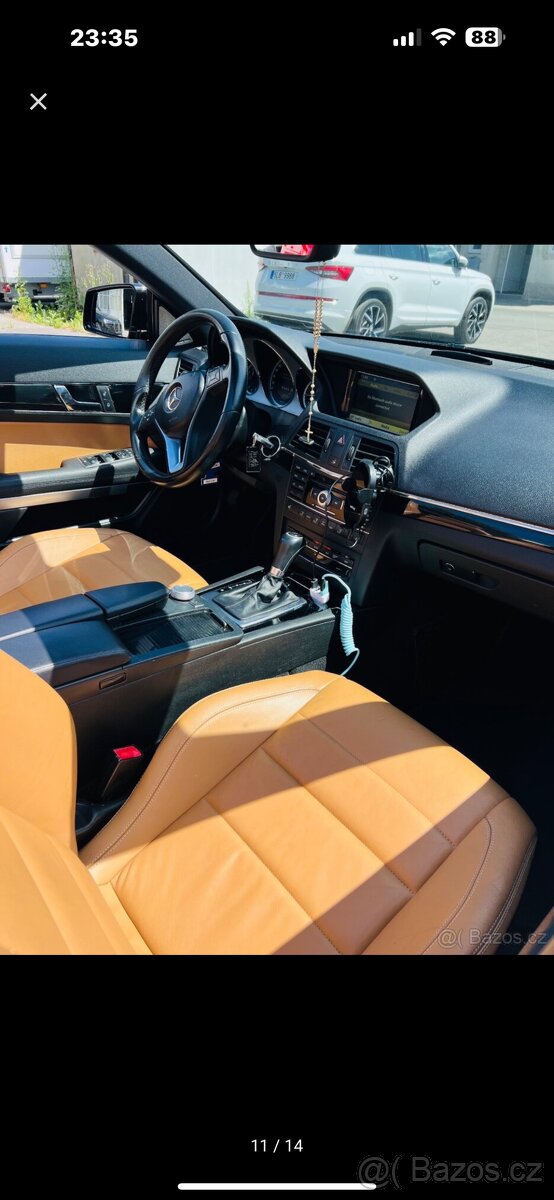 Mercedes 207 cabriolet - 9