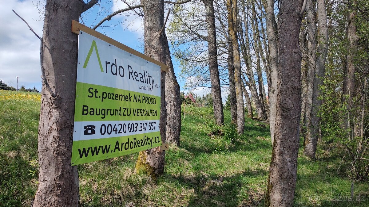 Pozemek přímo u jezera nedaleko Frymburku - 9