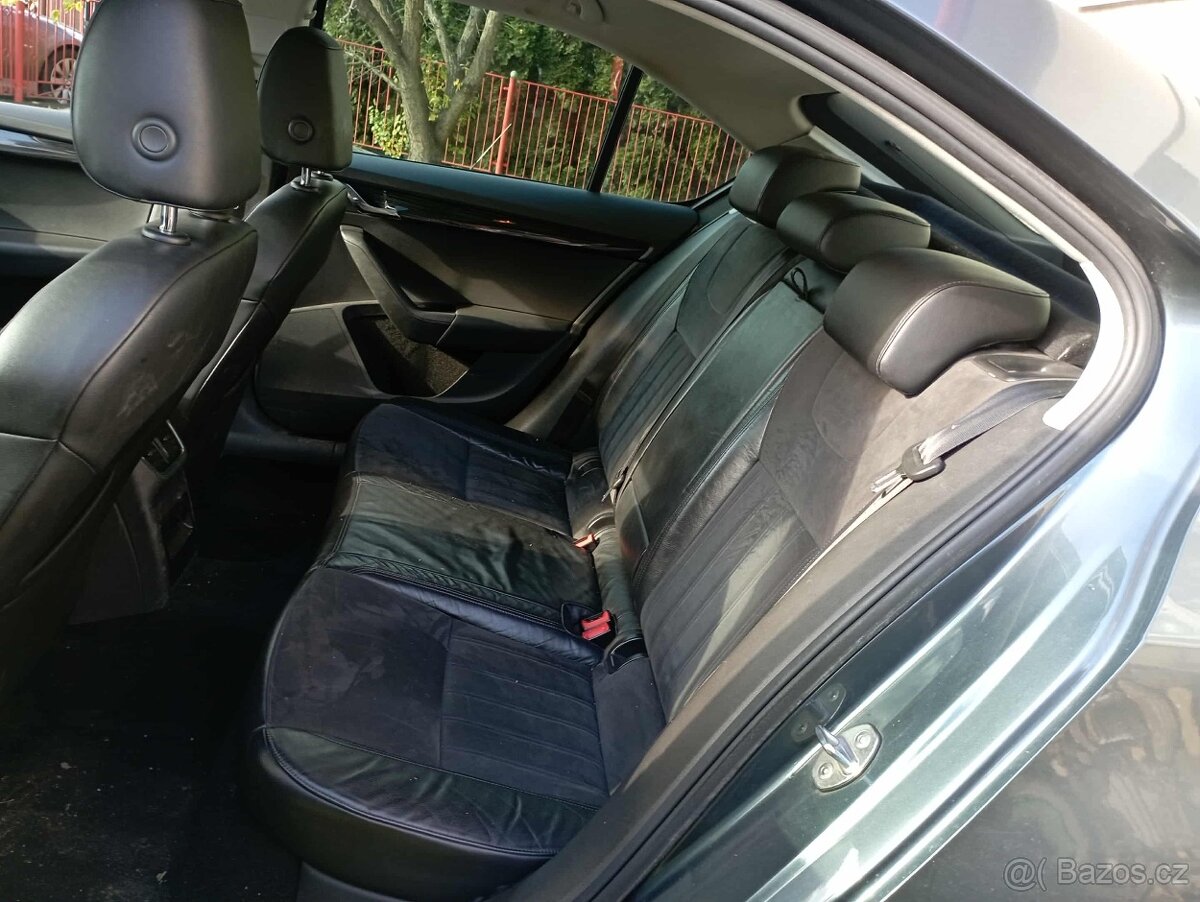 Škoda Octavia III 3 facelift fullled, alcantara,orig.alu - 9