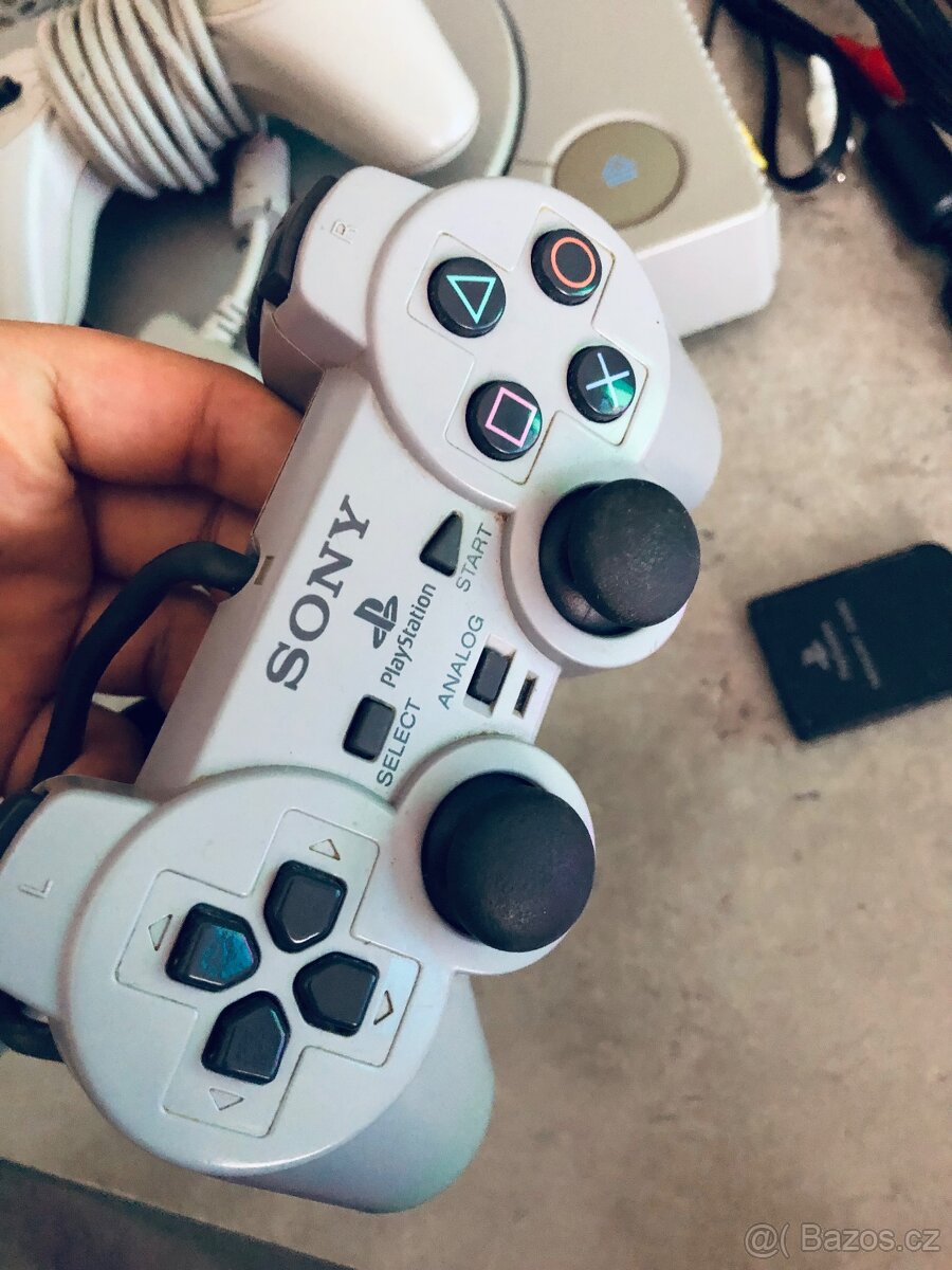 Playstation 1 Fat - 9