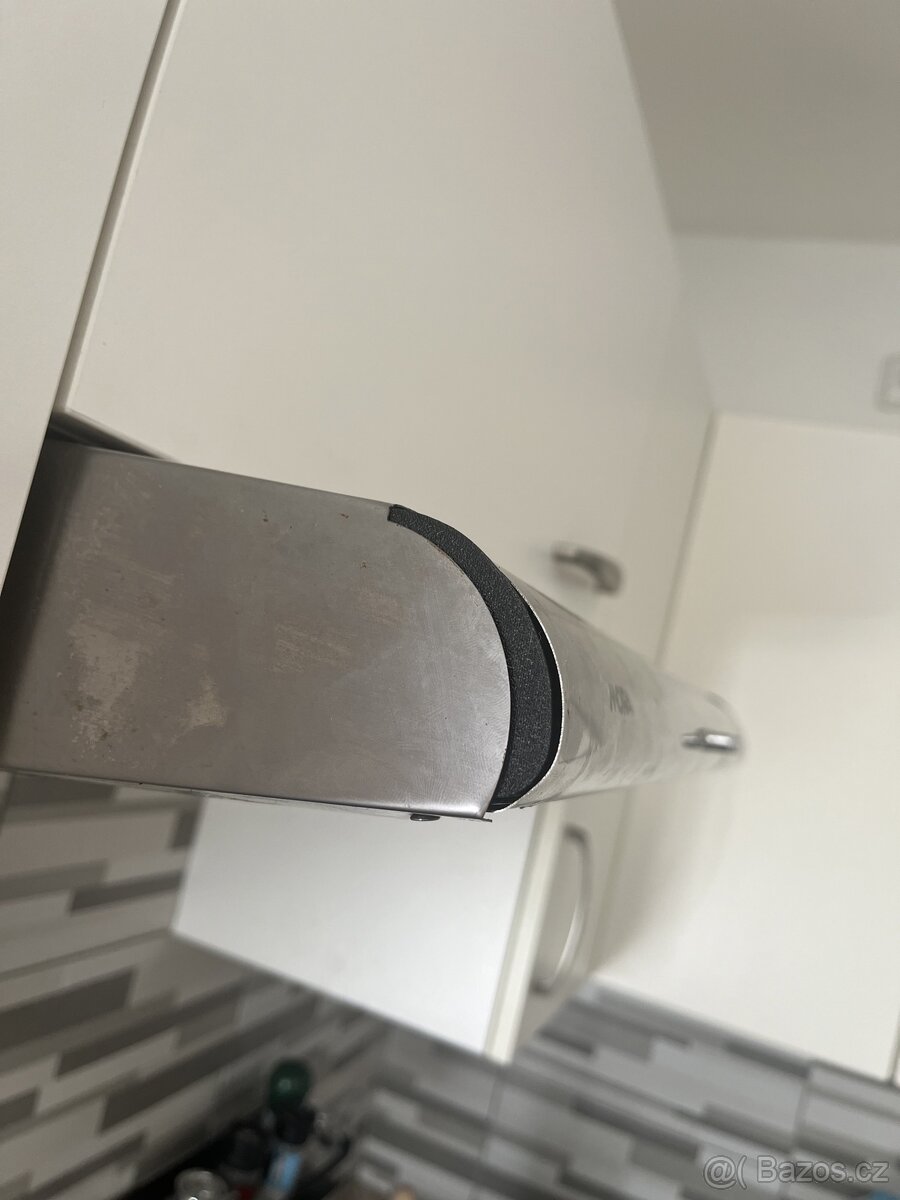 Držák pro sklo digestoř Mora - 9