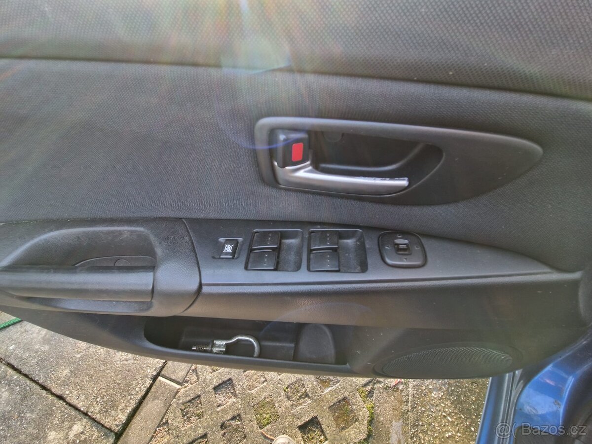 Mazda 3 BK 1.6 HDI, typ motoru Y6,rok výroby 2005 - 9