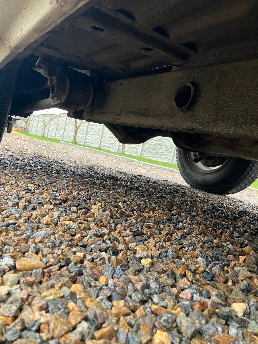 Suzuki Vitara 2.0 HDI - 9