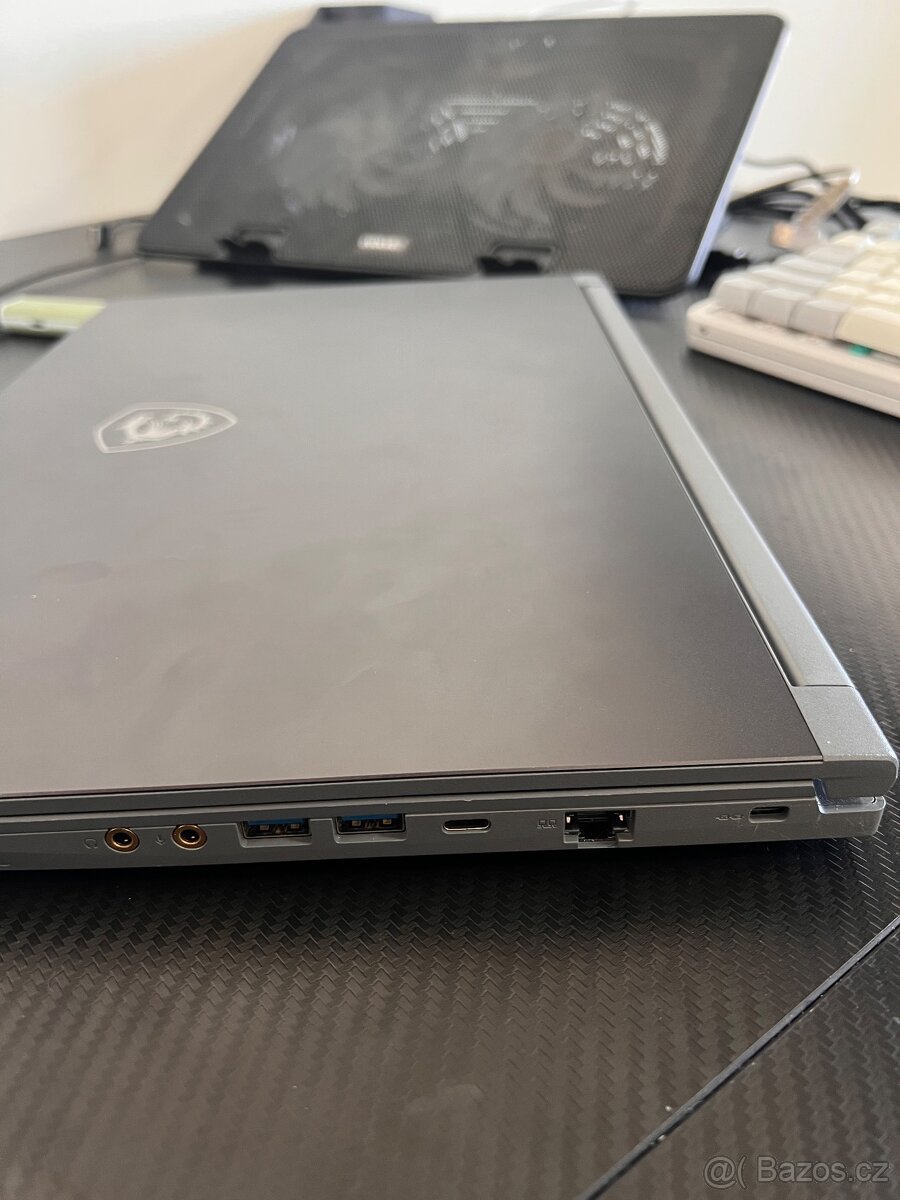 MSI thin 15 (RTX4050) - 9