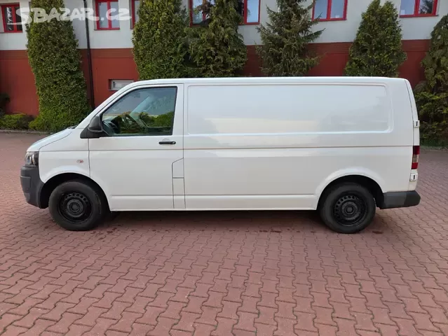 VW T5 Transporter 2.0TDI,LONG,2011,tažné,klima - 9