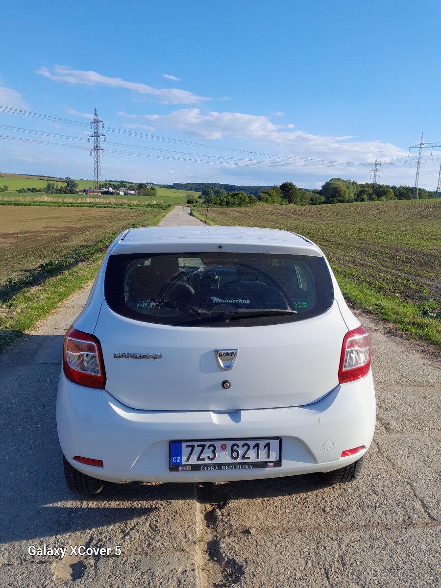 Dacia sandero. 0.9tce - 9