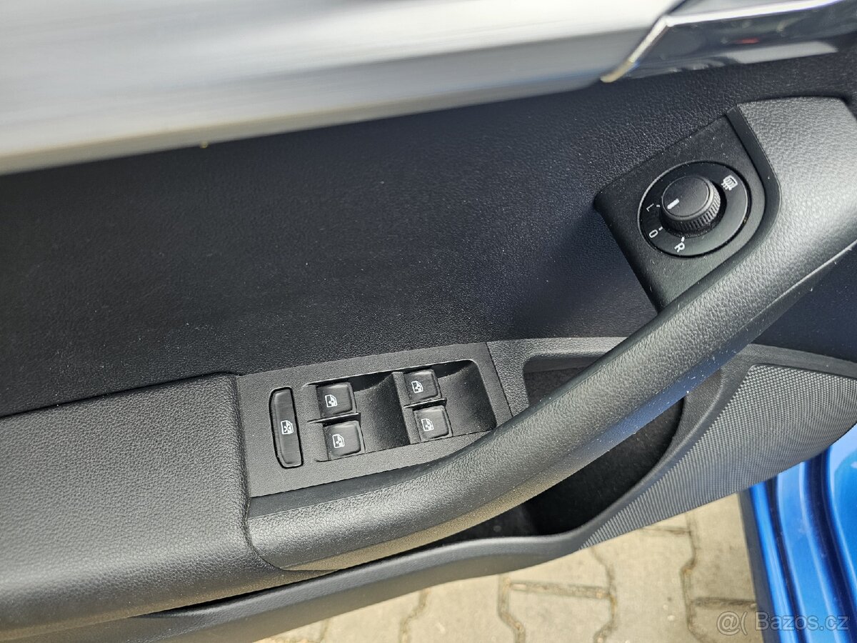 Škoda Octavia 3 FL combi 1.6 TDI/ DPH, Ambition - 9