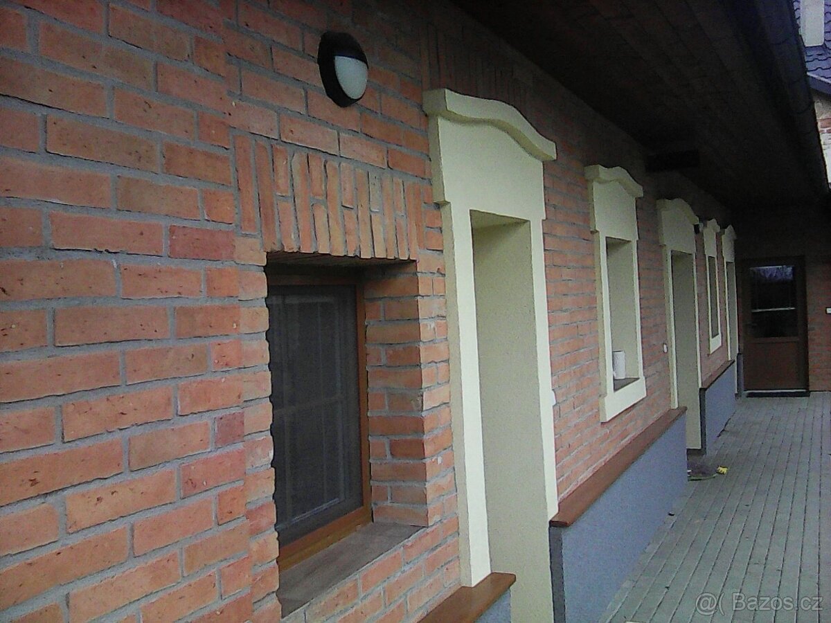 CIHLOVÝ OBKLAD Z PRAVÝCH CIHEL (střed cihly) - 9