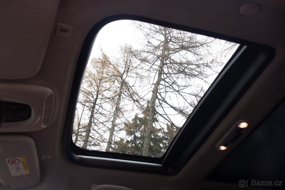 Mini Cooper 1.5i 100kw rok výroby 2021 - 9