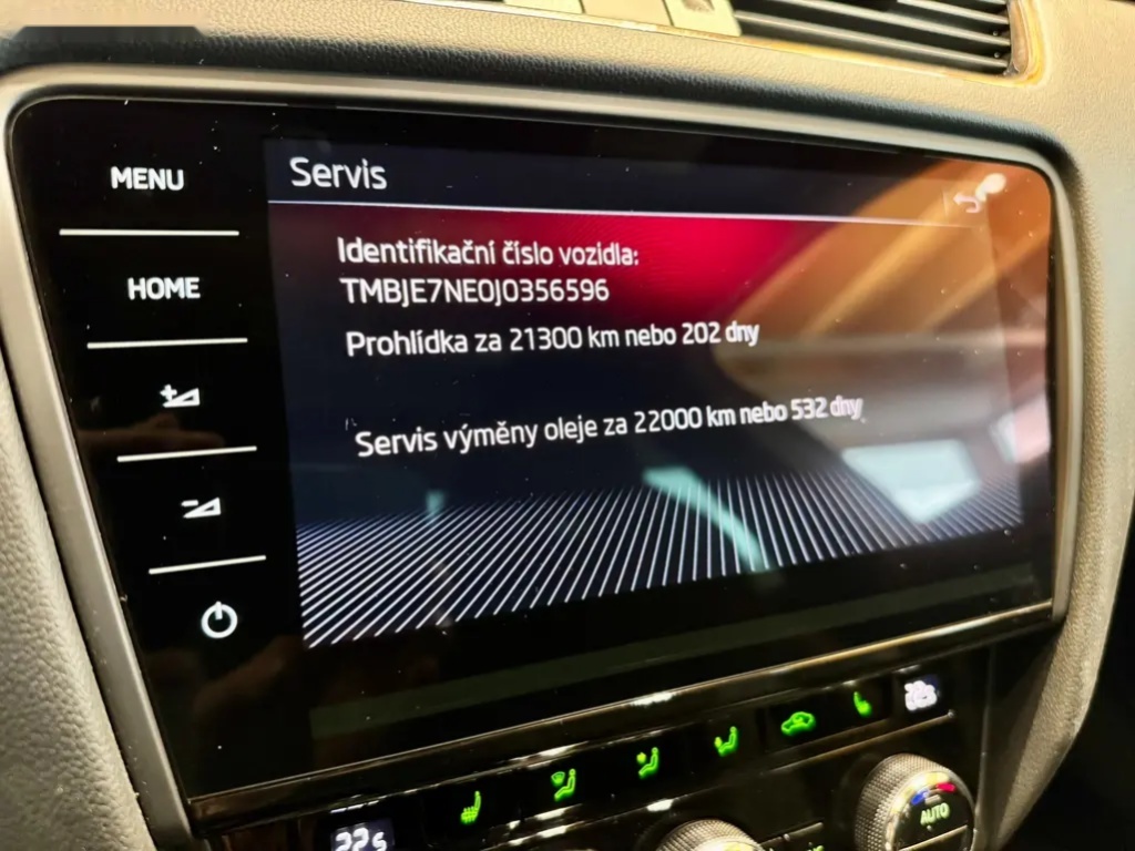 Škoda Octavia, 2.0 TSi DSG RS Challange - 9