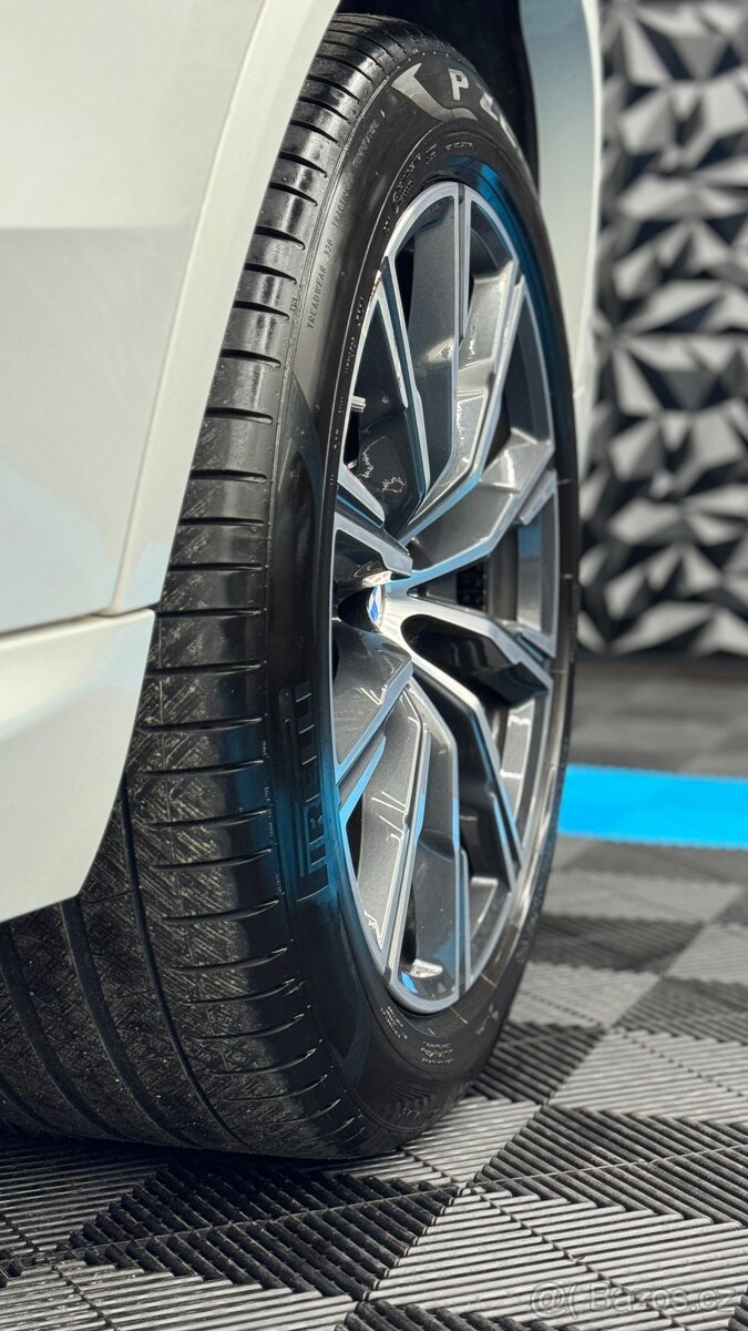 BMW X5 30d xDrive,G05,M paket,ČR,DPH,servis BMW - 9