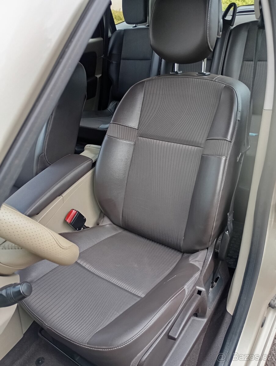 Prodám Renault Scénic Nová STK 23.1.2028 - 9