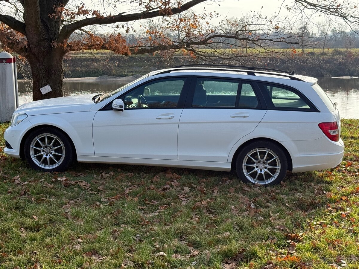 Mercedes-Benz W204 Facelift C220 cdi - 9