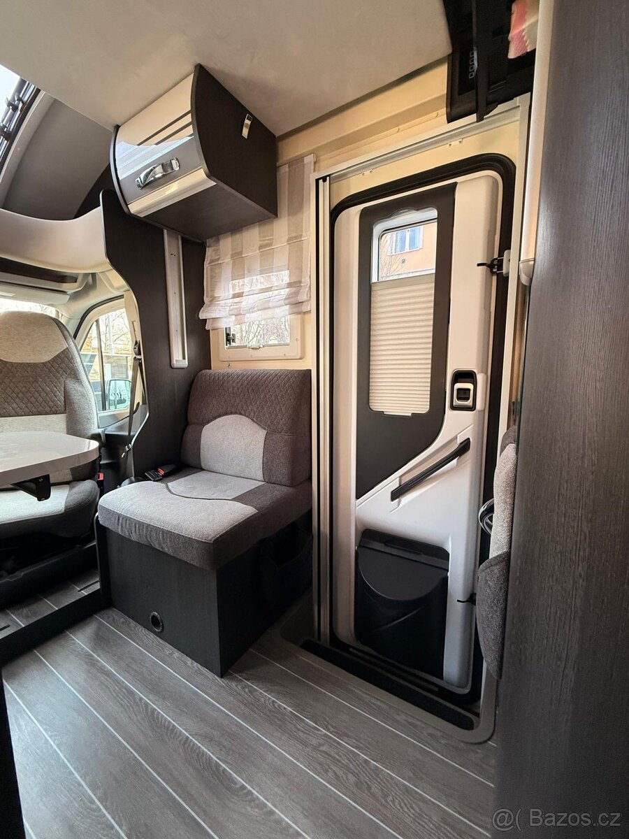 RollerTeam Kronos 285TL, automat, 5 míst, 699cm - 9