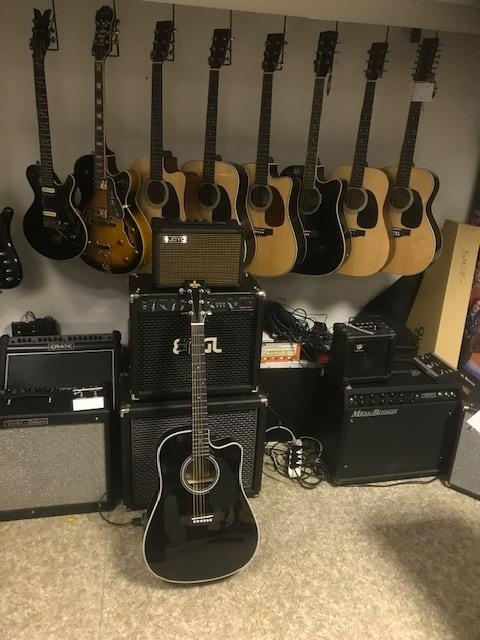 Ak/EL kytary a španělky Pablo Vitaso, ART, GEWA SRN - 9