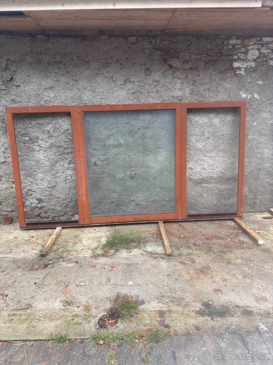 Dřevěná okna a dveře, velkoformátové - 9