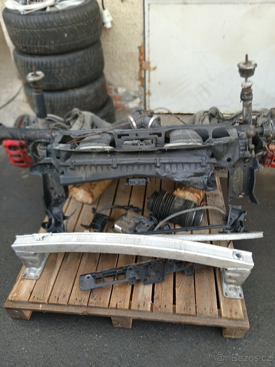 Prodám dily z Porsche Panamera 4s r.v.2011 - 9