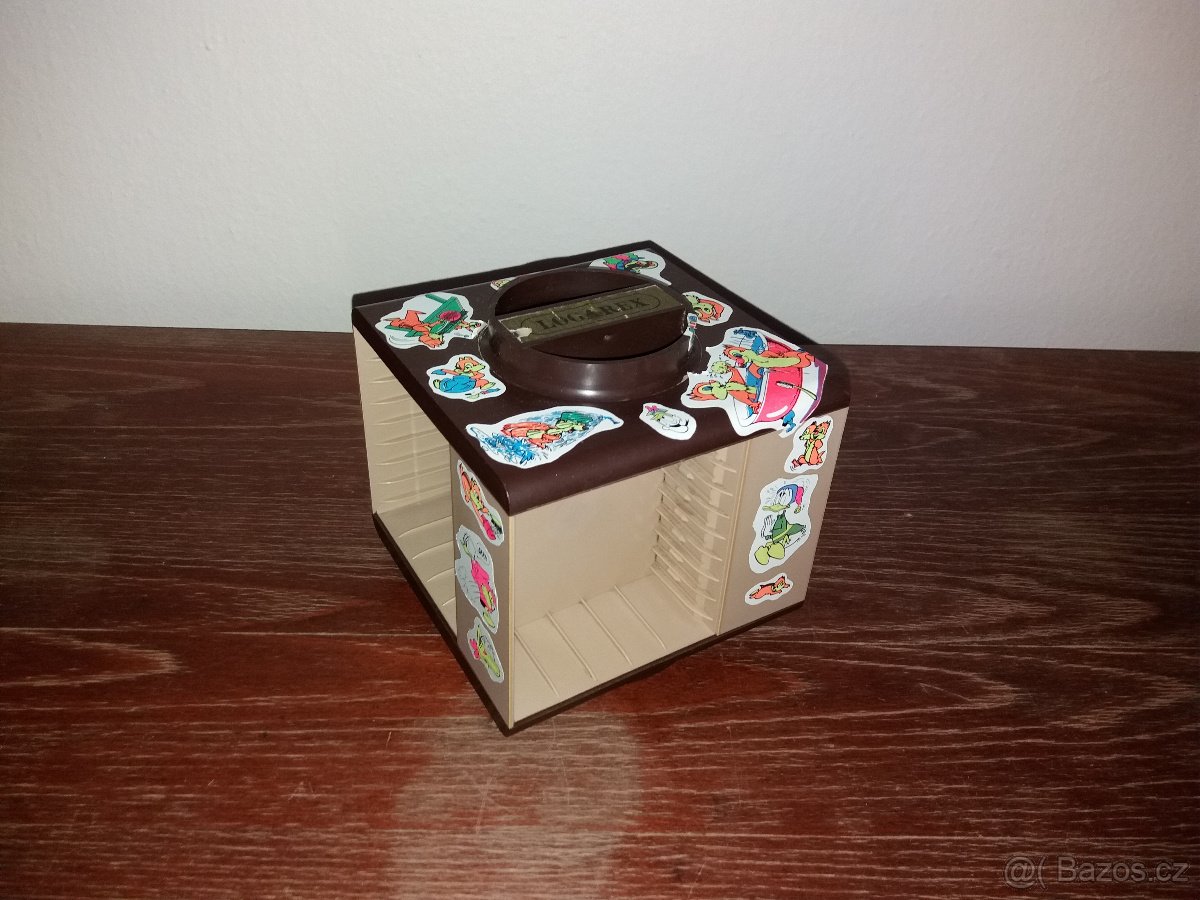 MC kazety, CD a 2x stojan - 9