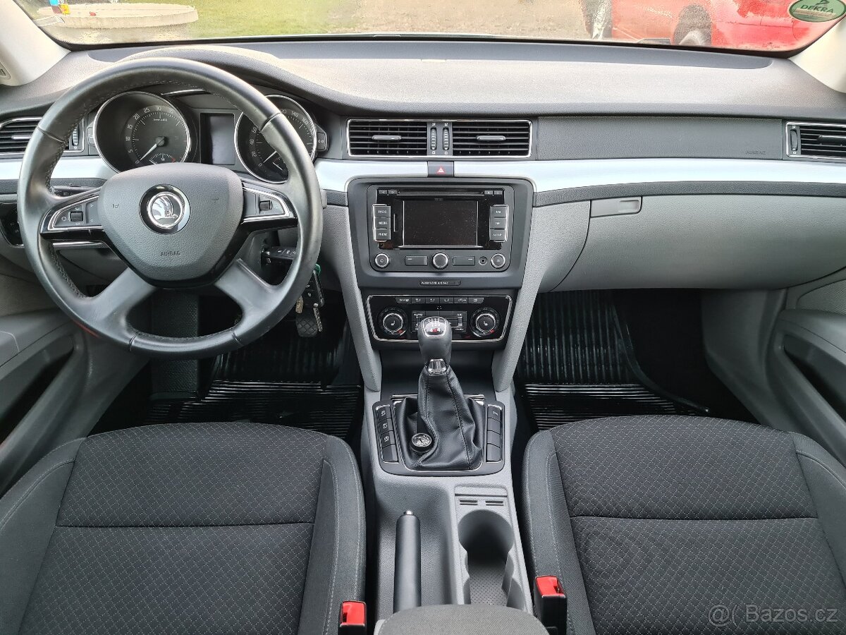 ŠKODA SUPERB II 2.0 TDi / 103 kW 4x4 - 9