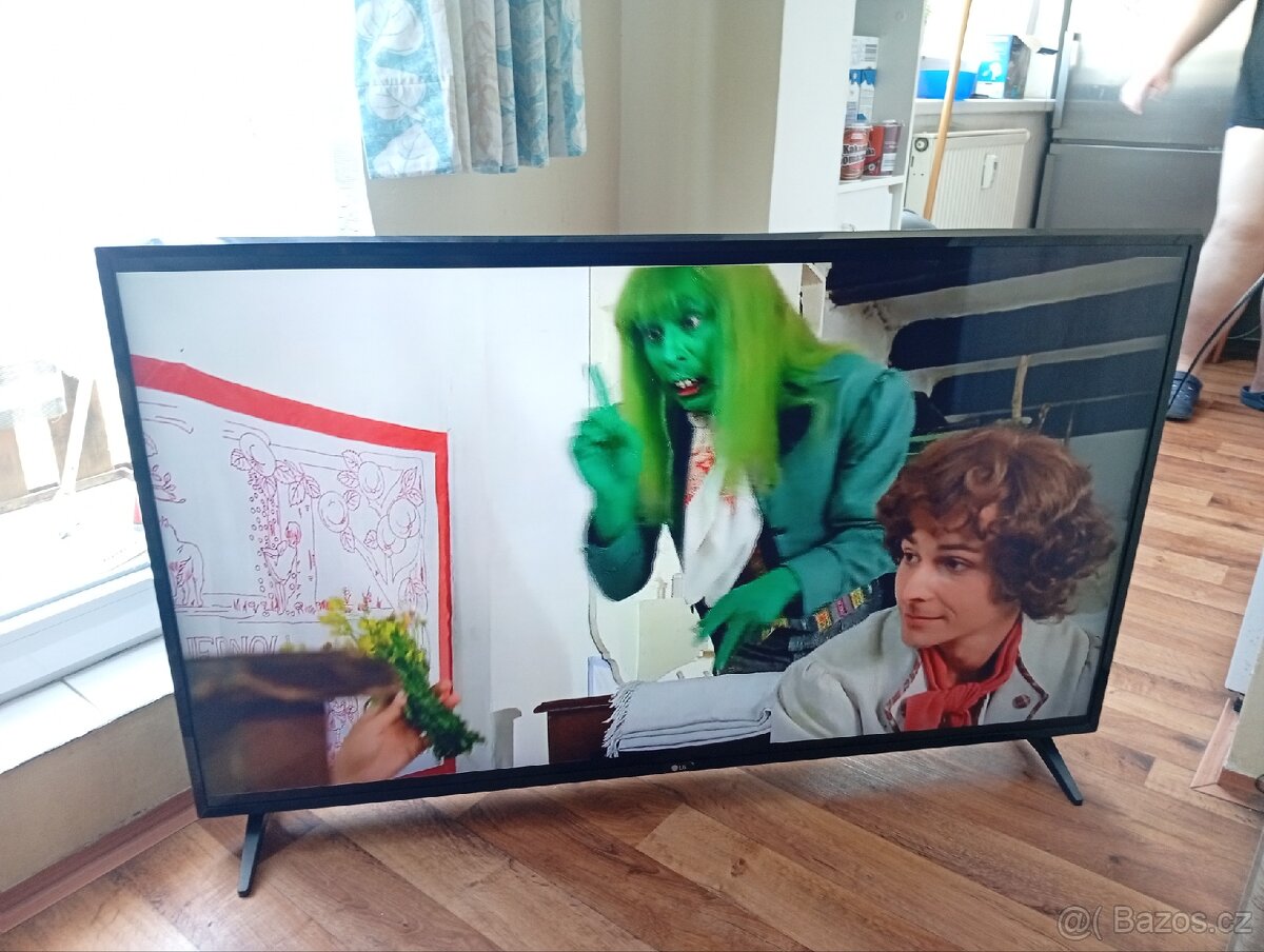 Led Smart LG 140cm. 4K - 9