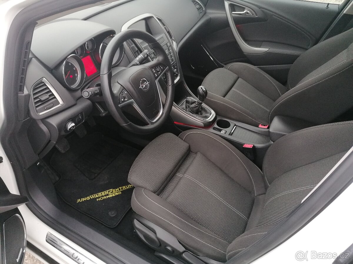 Opel Astra 1.7 CDTi 96kw OPC line - 9