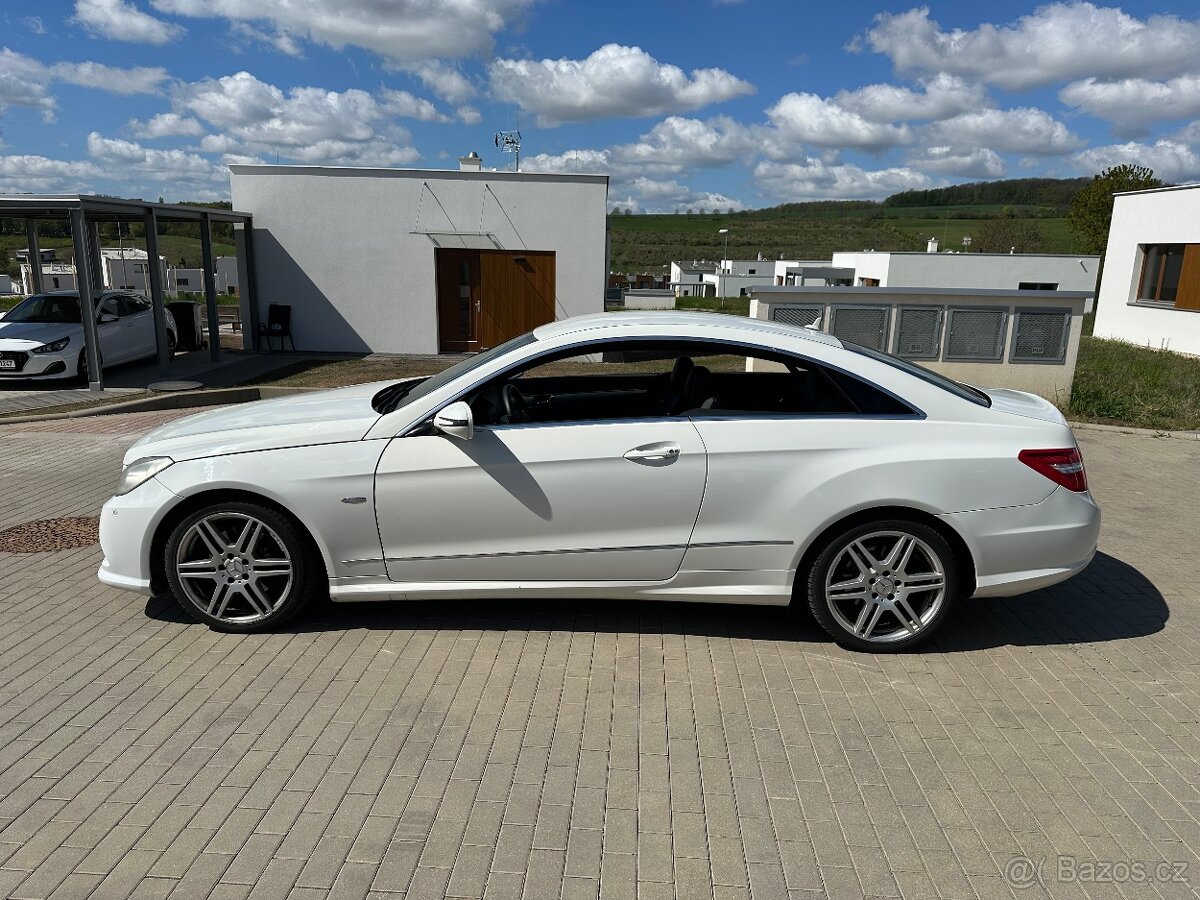 Mercedes-Benz E 350 cdi coupe, AMG paket, 170kW - 9