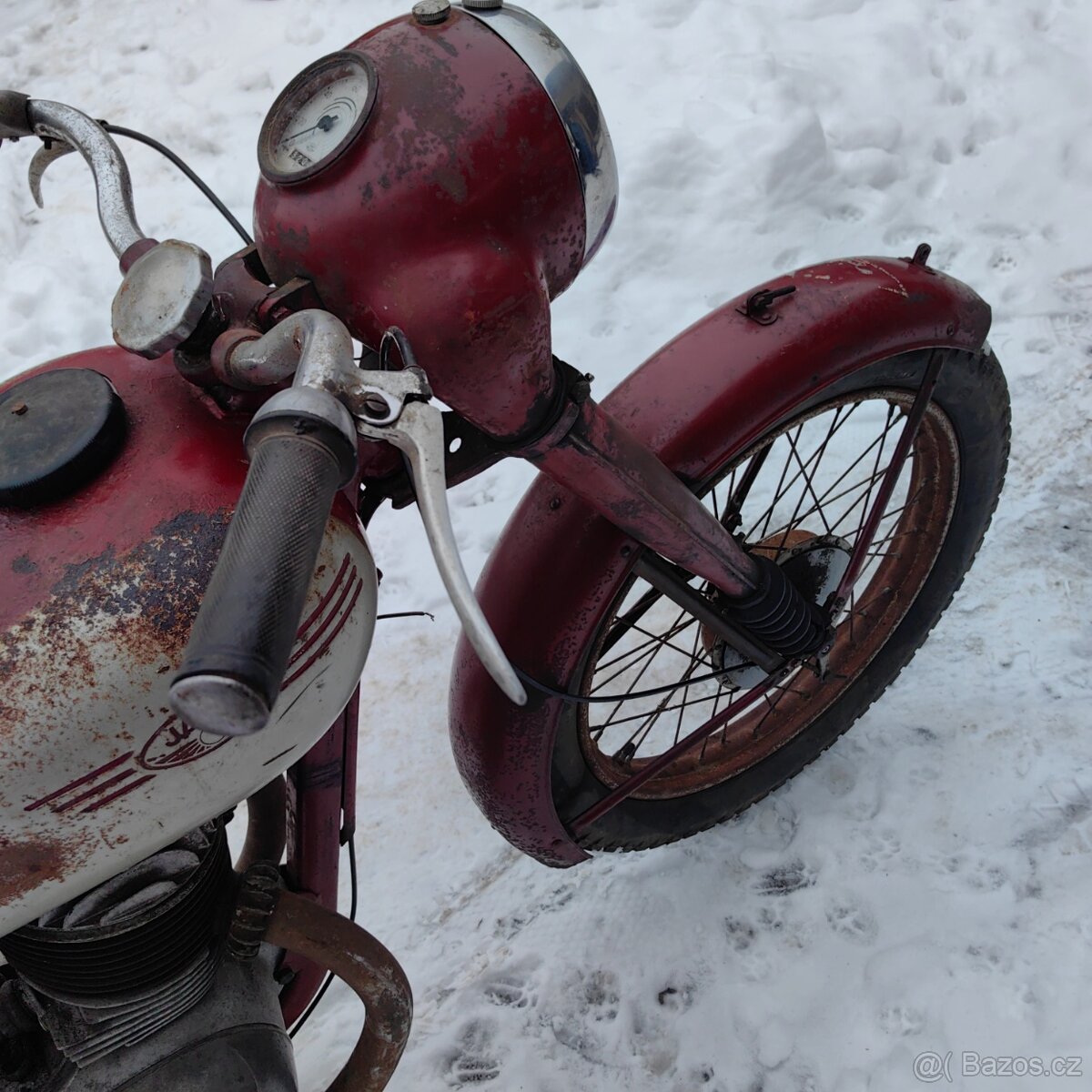 Jawa perak komunista - 9