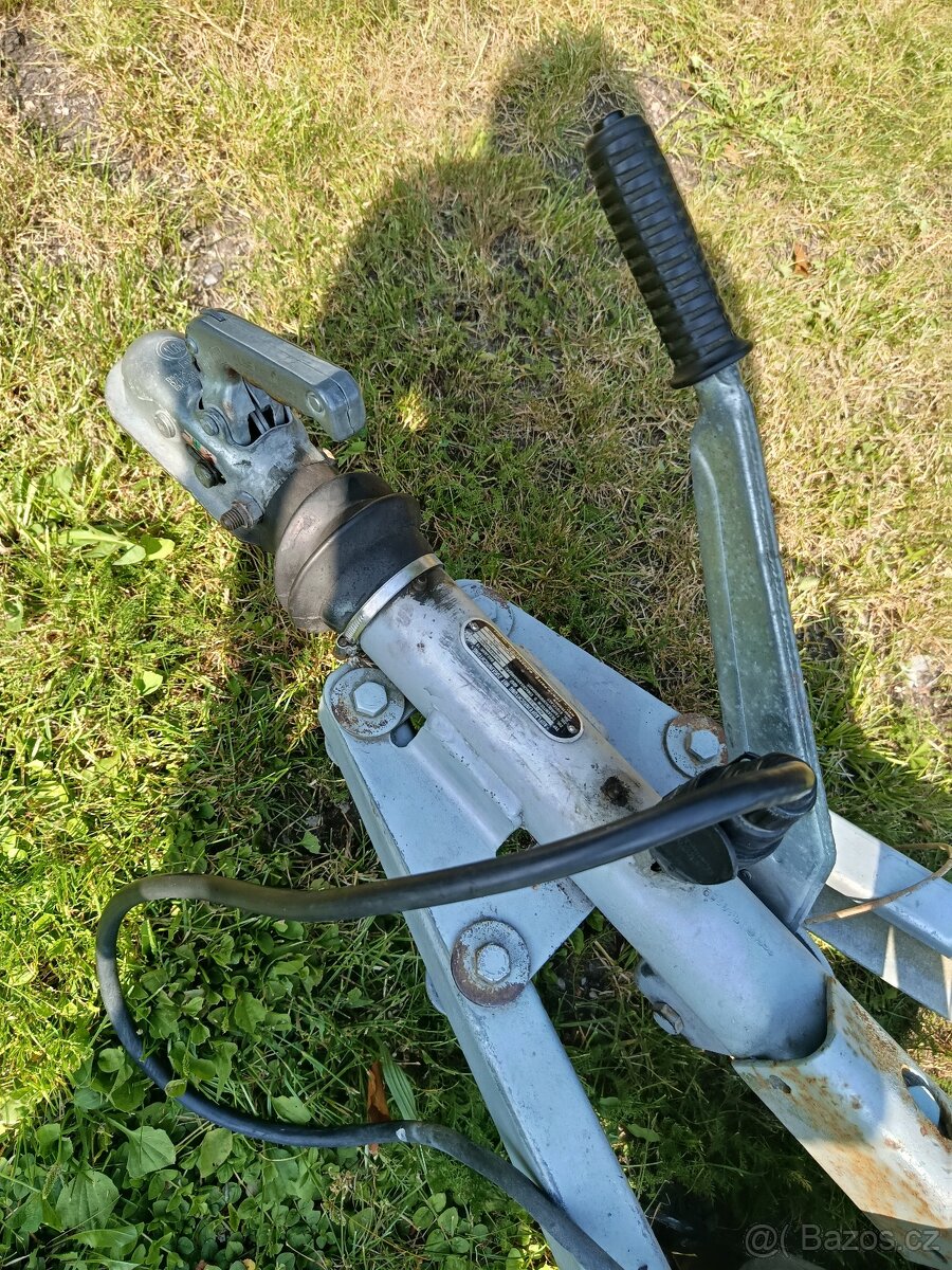 Brzděný dvouosý přívěs - 9