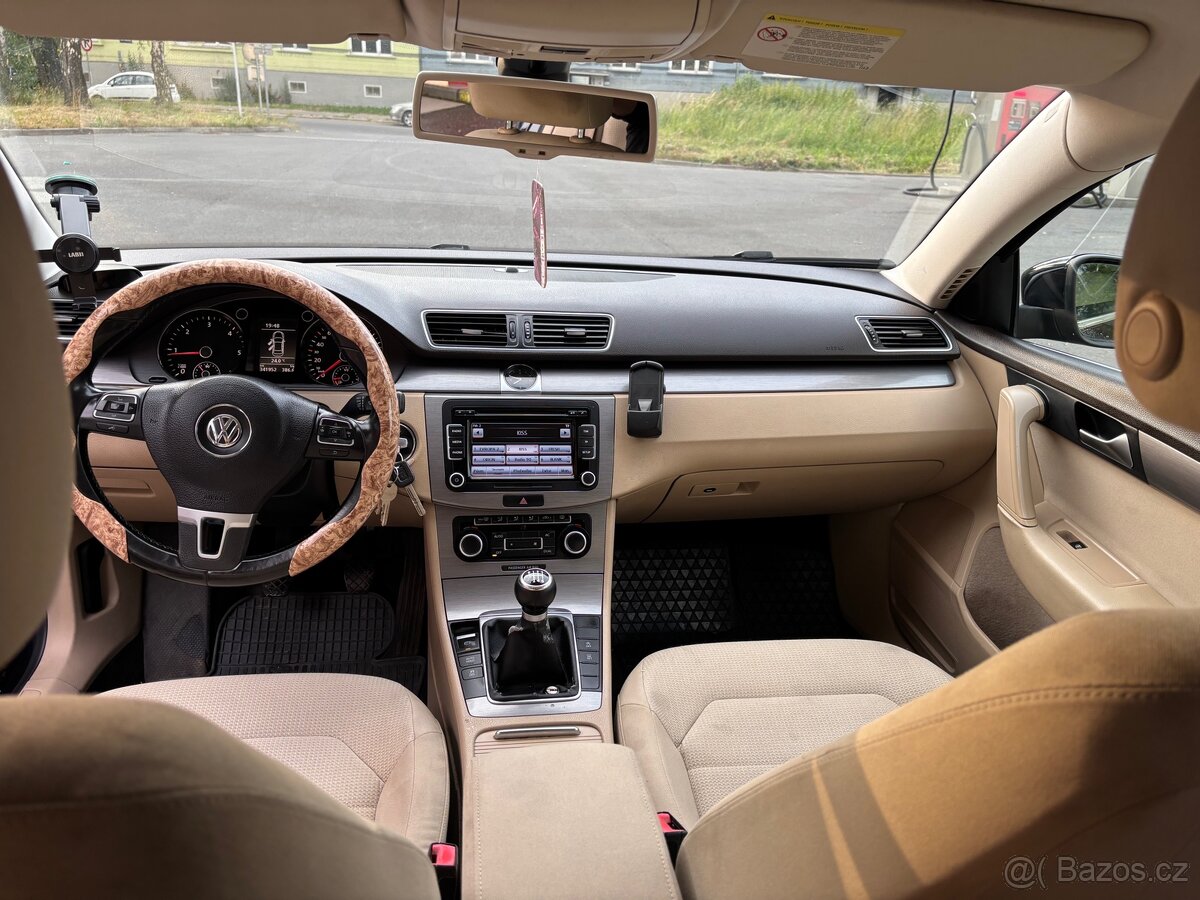 Volkswagen Passat B7 - 9