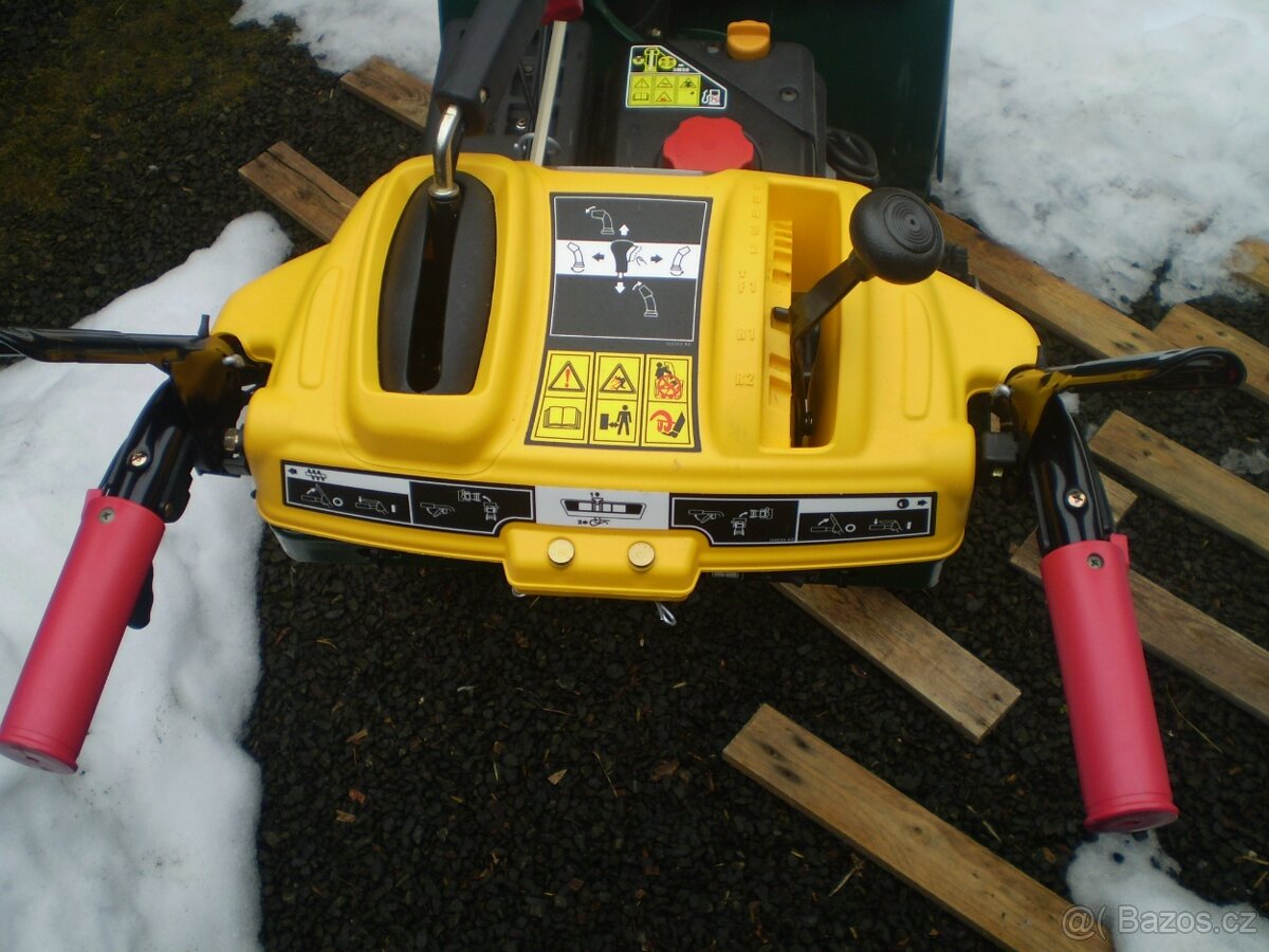 sněžná fréza Yard-Man - 9