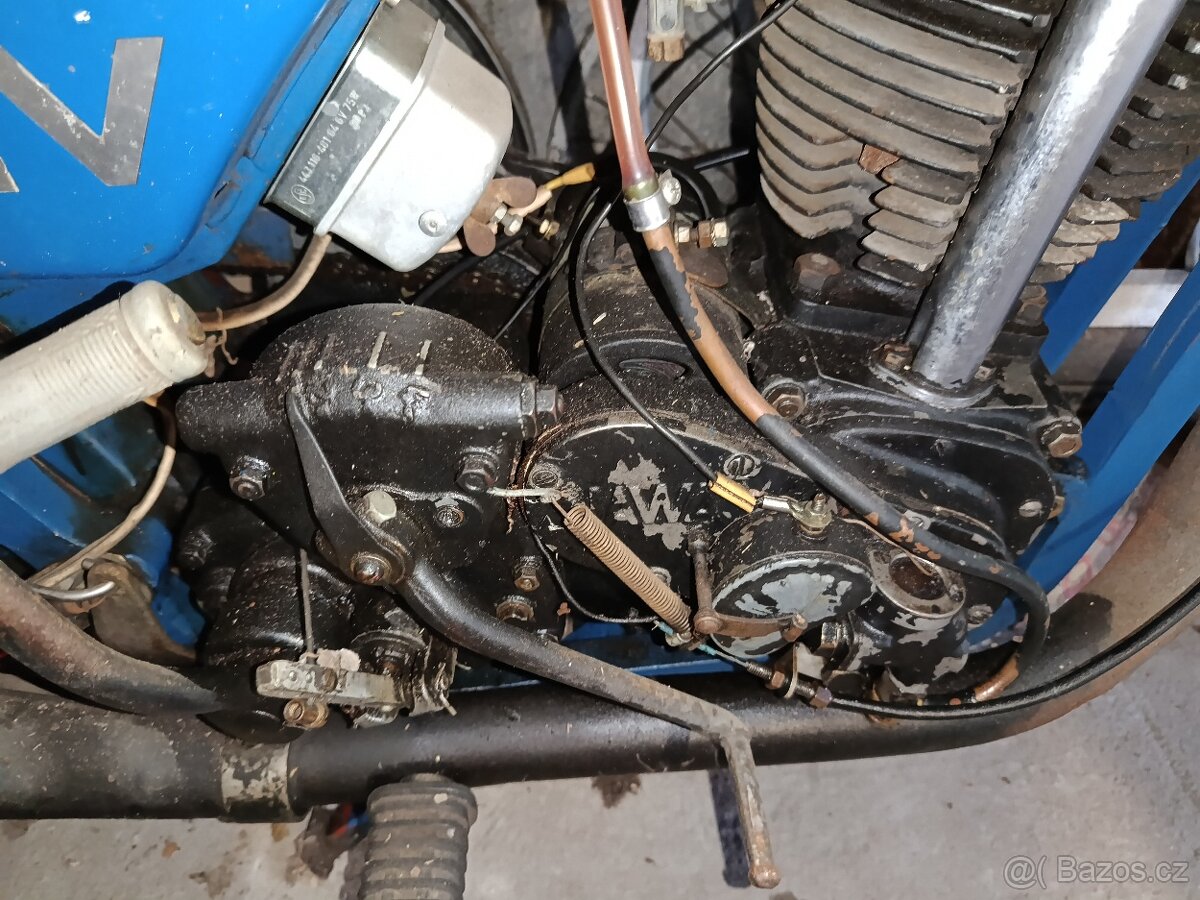 Jawa 350 OHV - 9