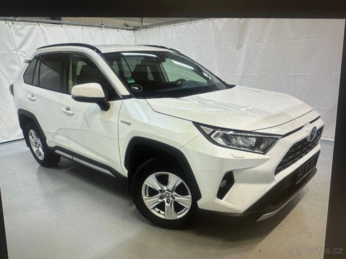 RAV4 Hybrid 2.5 - 9