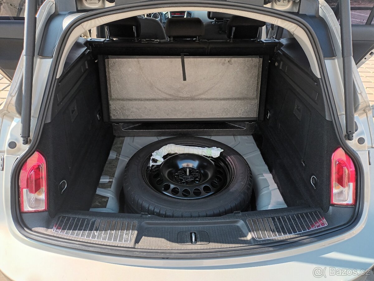 Insignia SportTourer 2.0D (96 kW), STK, servis - 9