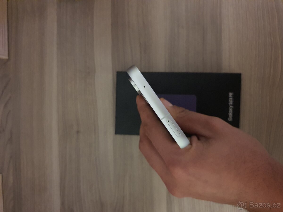 Samsung Galaxy s23 Fe - 9