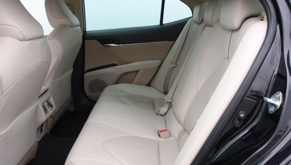 Toyota Camry 2.5 Hybrid 2023 - 9