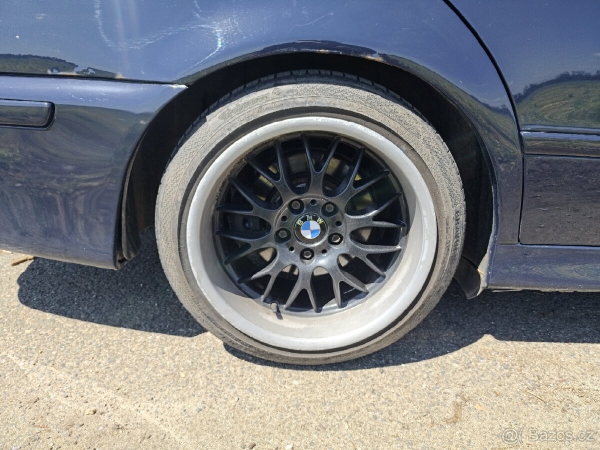 BMW E39 530i - 9