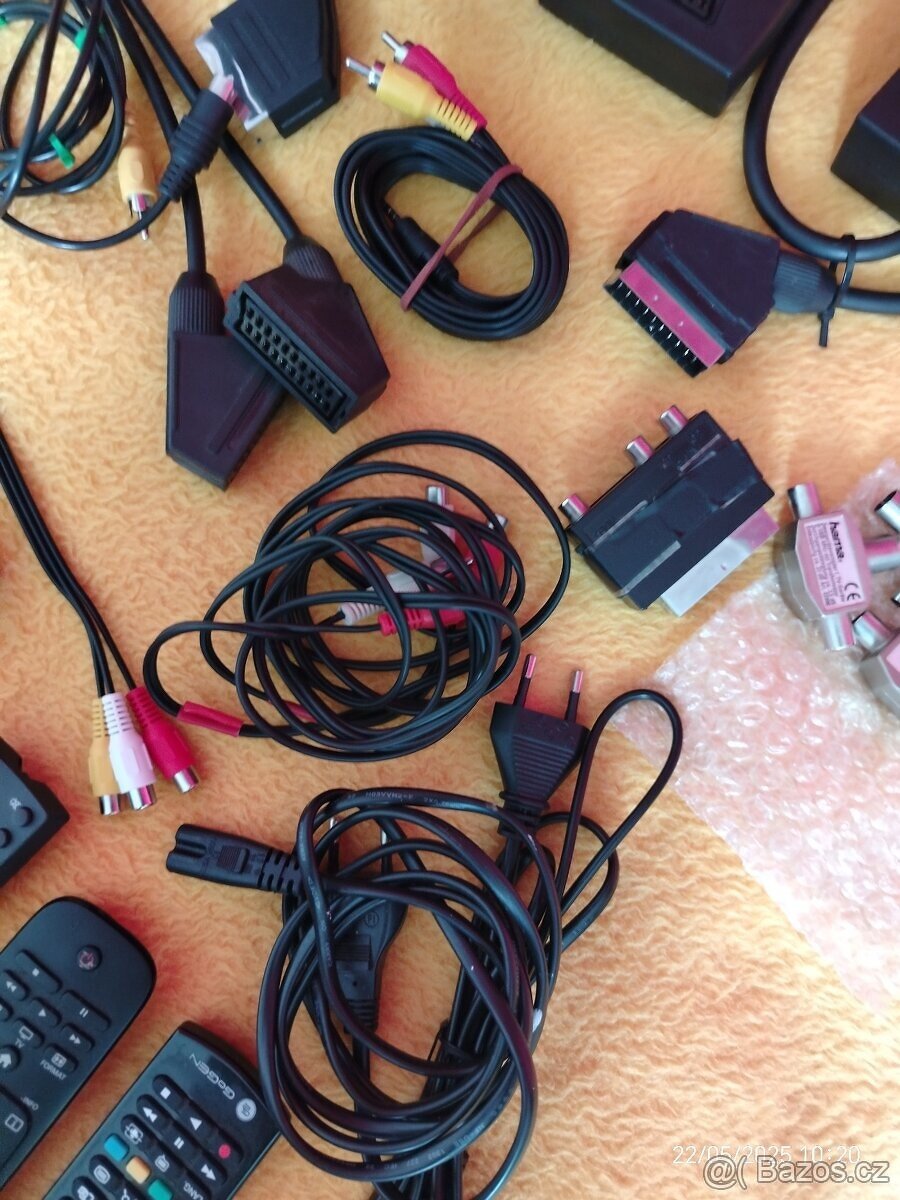 Funkcni TV a ruzne kabely - 9