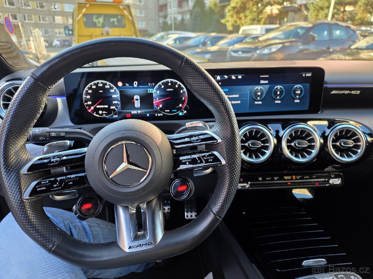 Mercedes A35 AMG 4MATIC UVEDENÁ CENA BEZ DPH - 9