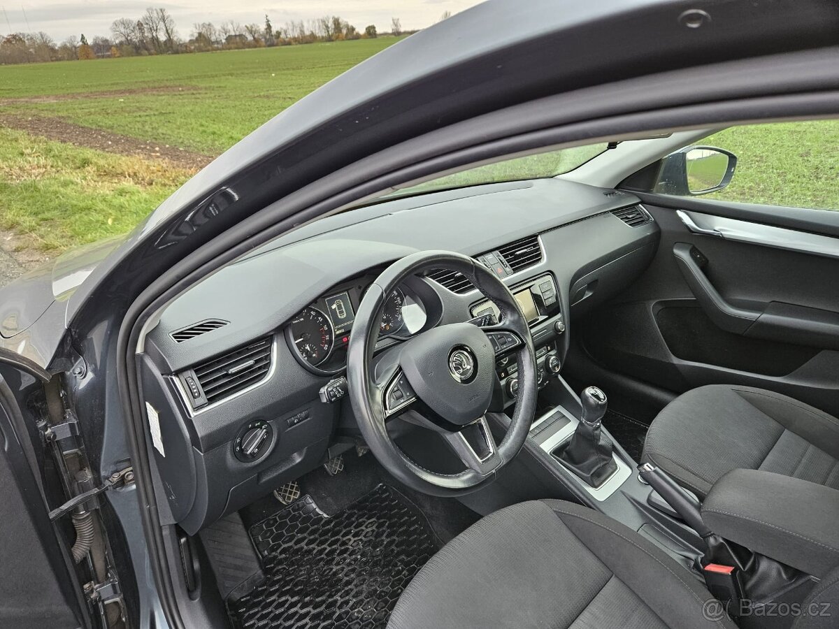 NA PRODEJ Škoda Octavia - 9