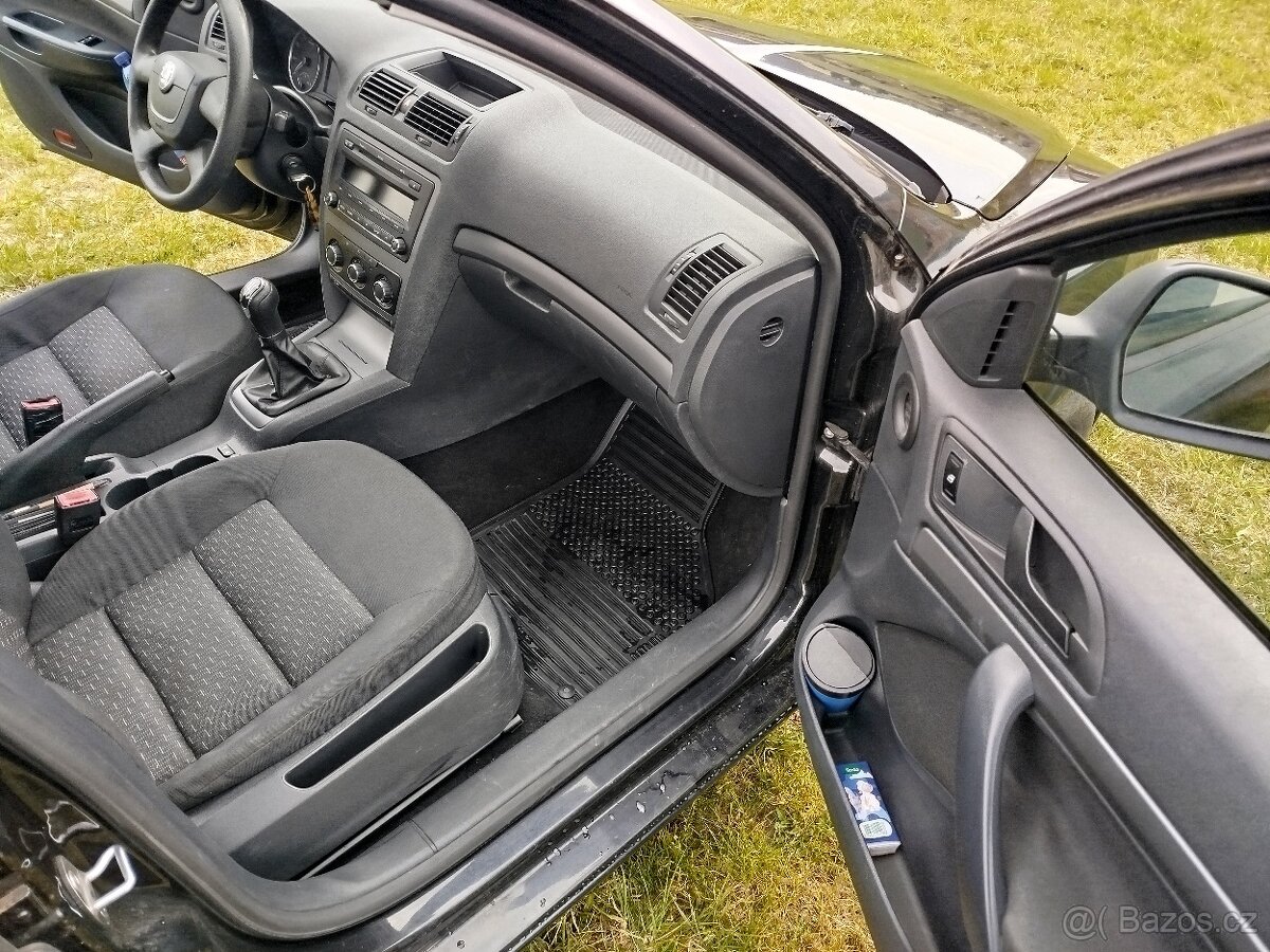 Škoda Octavia 2 facelift 1.4 TSI 90kw - 9